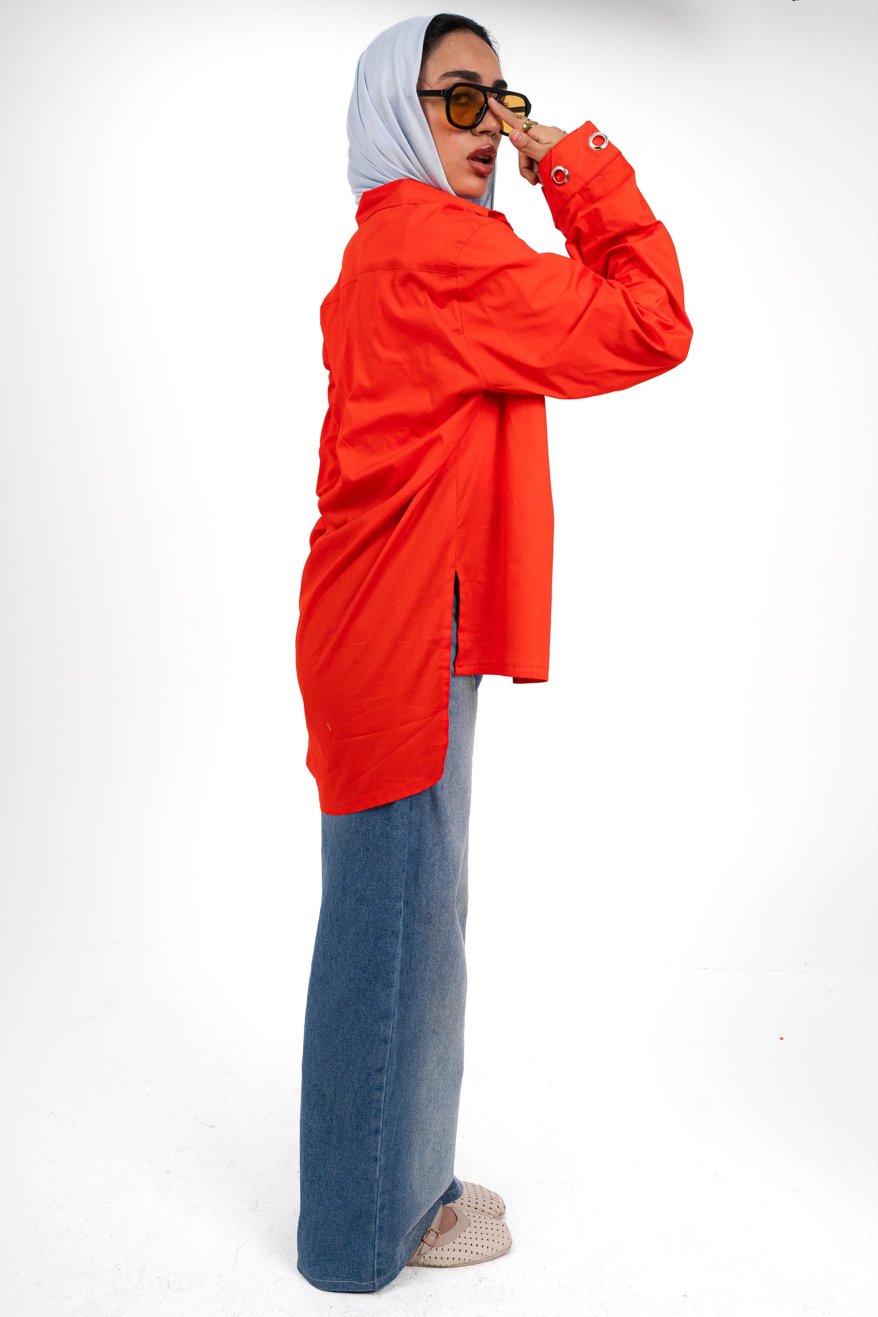 rouge shirt