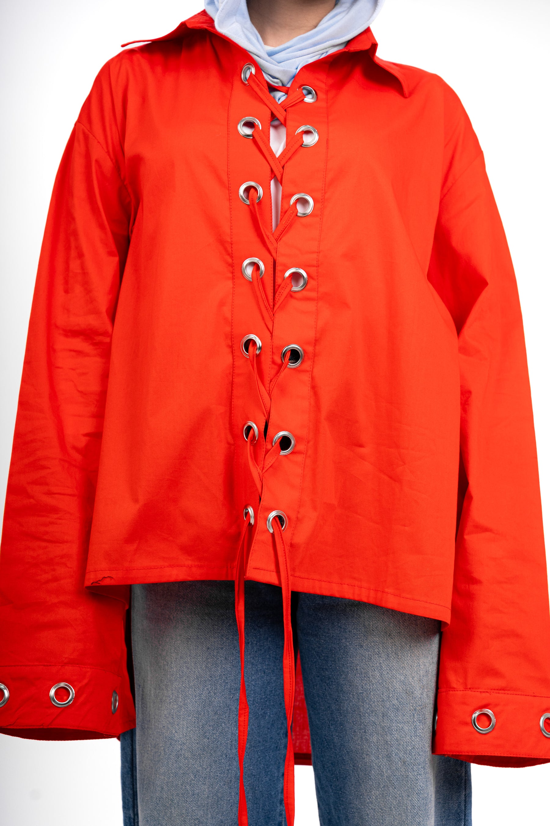 rouge shirt